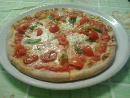 Pizza Caprese